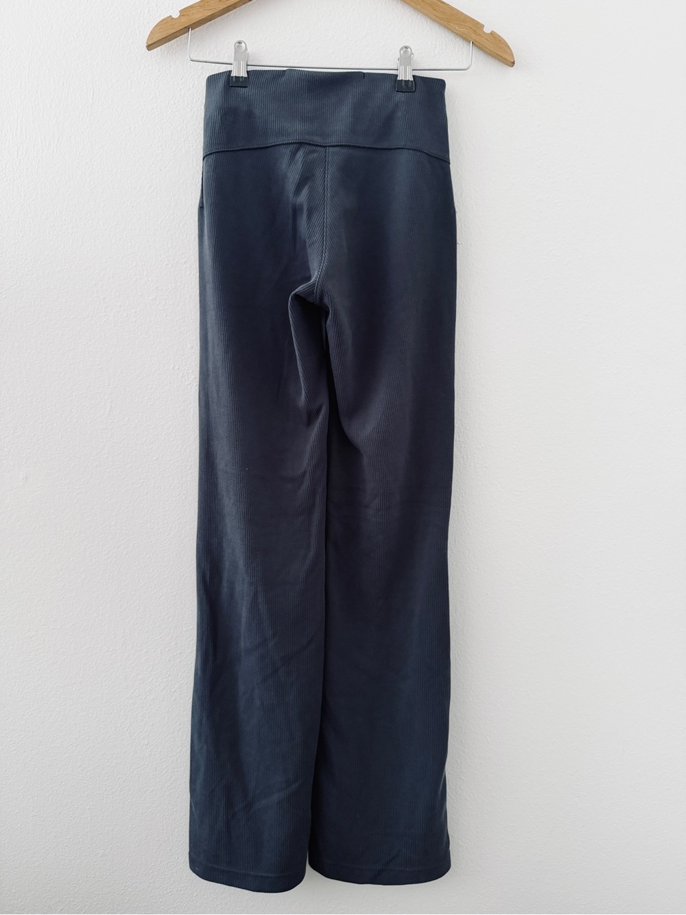 Lululemon Ribbed Softstreme Flared Pant
Regular - Picture 3 of 8